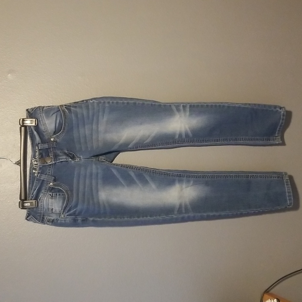Wallflower jeans